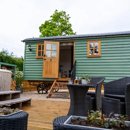 Driftwood & Hot Tub Villa Fort William Exterior photo